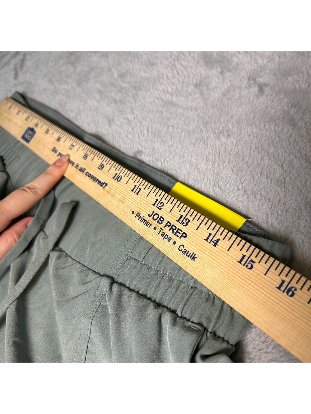 NWT All In Motion Woven Shorts Womens M Sage Green Drawstring Unlined Everyday - Picture 4 of 5